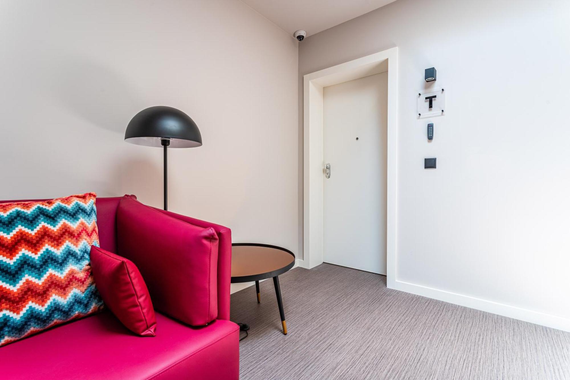 Flh Viola Market Flats With Terrace Funchal  Room photo